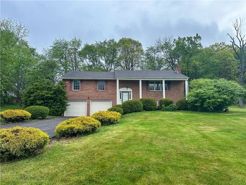 105 Audrey Lane Jefferson Twp - BUT PA 16023