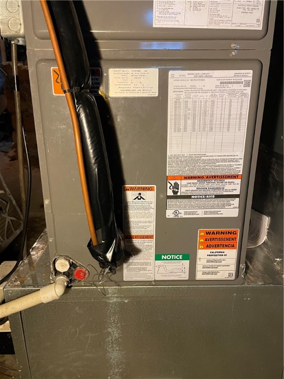 Clay Twp, Pennsylvania 16001, United States, 3 Bedrooms Bedrooms, ,1 BathroomBathrooms,Residential,Active,252323