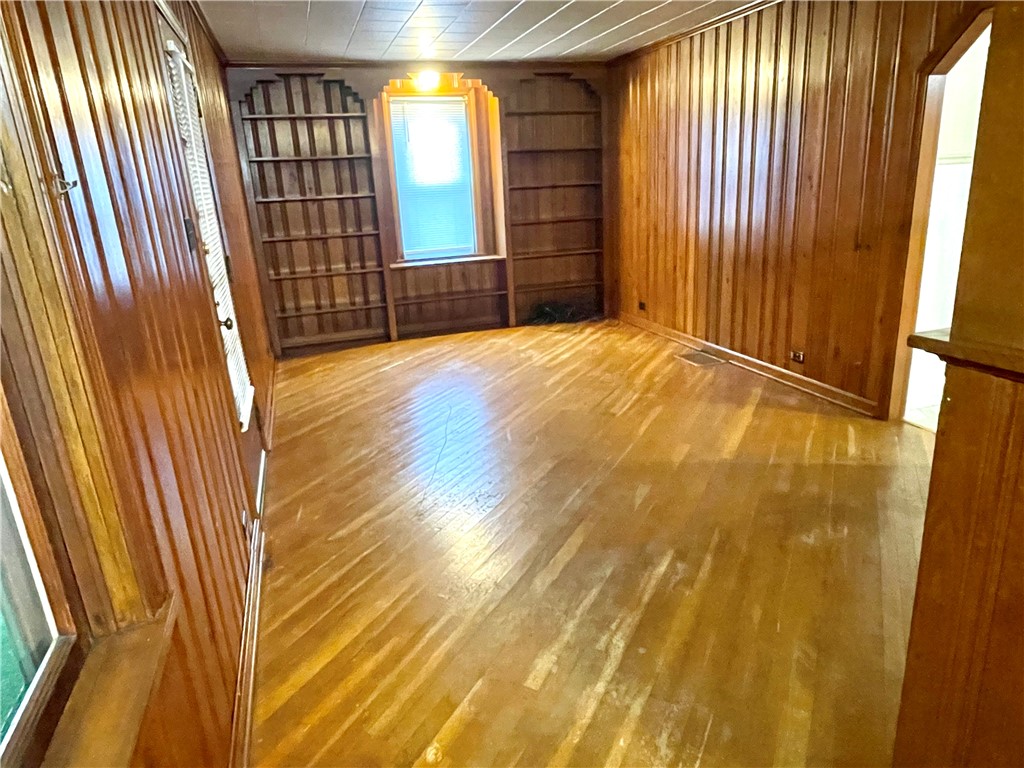 Clay Twp, Pennsylvania 16001, United States, 3 Bedrooms Bedrooms, ,1 BathroomBathrooms,Residential,Active,252323