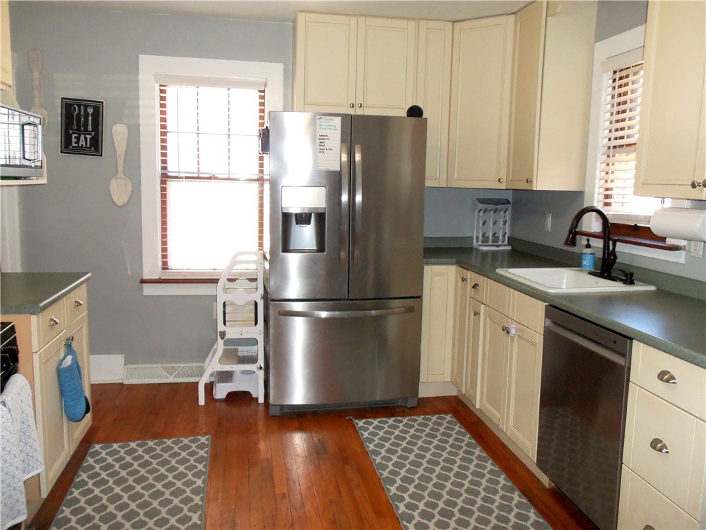 City Of Washington, Pennsylvania 15301, United States, 3 Bedrooms Bedrooms, ,1 BathroomBathrooms,Residential,Active,97021