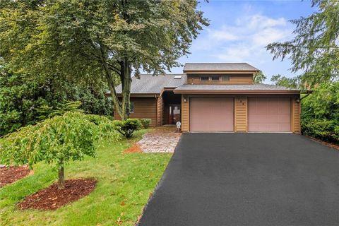 Condo For Sale - 195 Jonathan Place Pl<br/> Mercer County, Hermitage, PA 16148