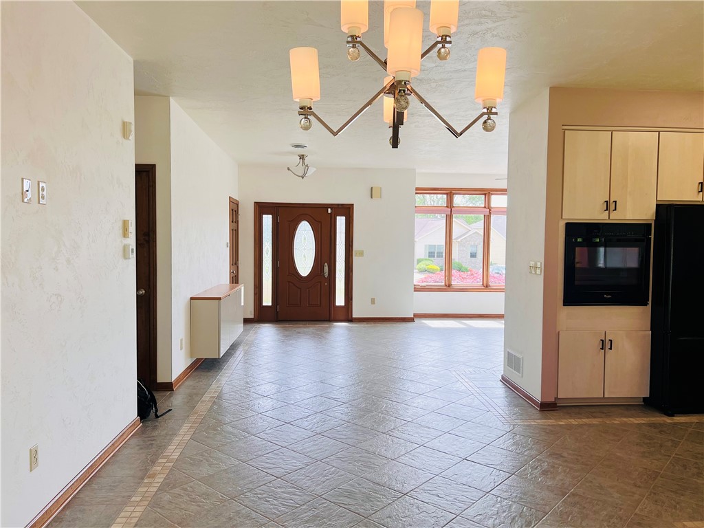 1108 Volek Ct, Delmont, Pennsylvania image 18