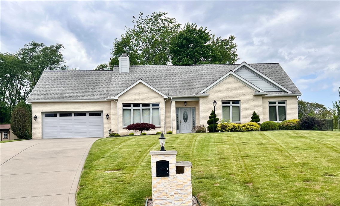 1108 Volek Ct