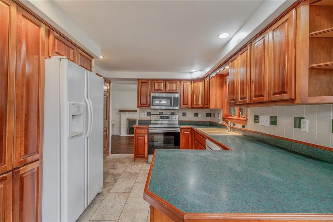 200 Spartan Dr Dr, Bethel Park, Pennsylvania image 3