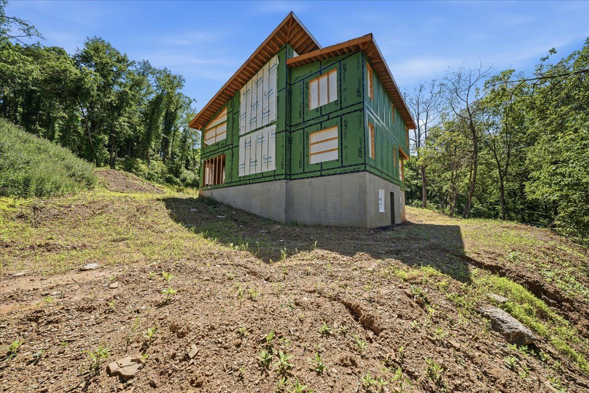2323 Mcdevitt Road