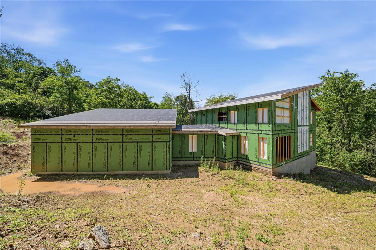 2323 Mcdevitt Road