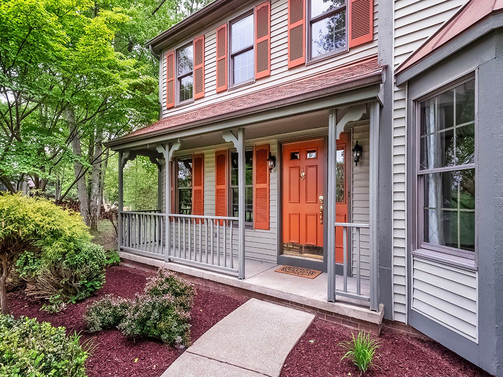 142 GRISTMILL Lane