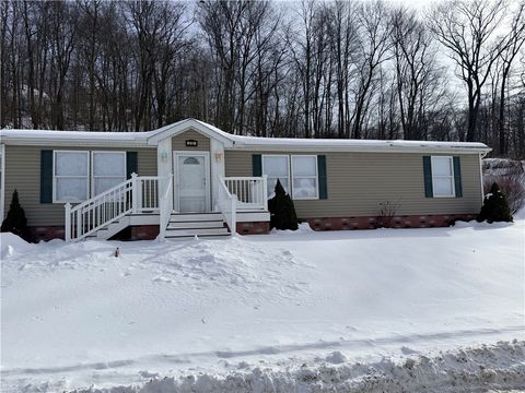 212 Rustic Ridge Ln Summit Twp PA 16002