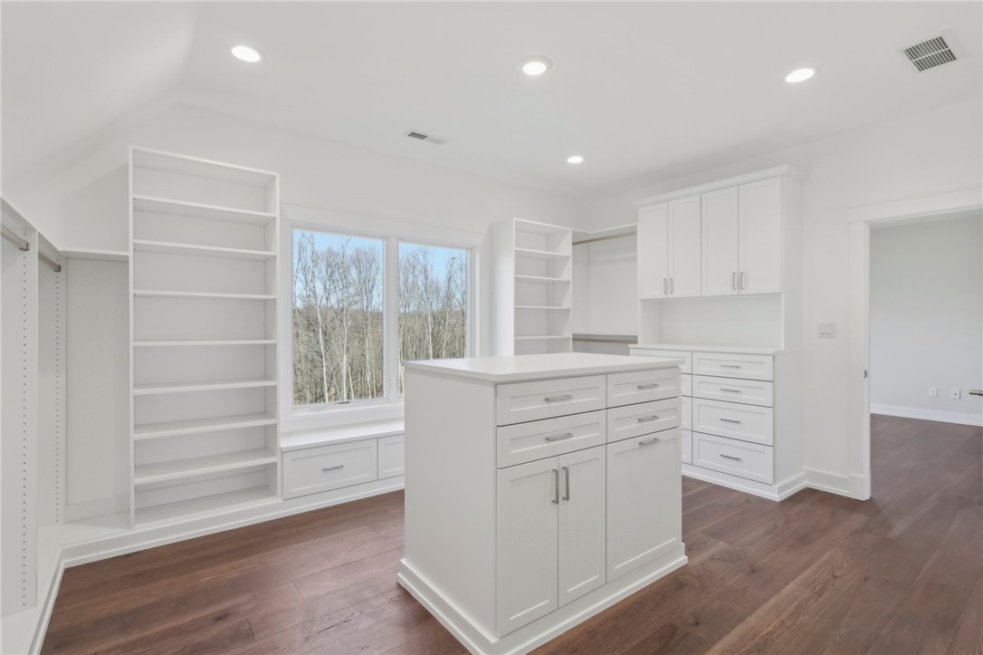 Marshall, Pennsylvania 15090, United States, 7 Bedrooms Bedrooms, ,8 BathroomsBathrooms,Residential,Active,107702