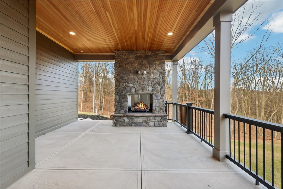 Marshall, Pennsylvania 15090, United States, 7 Bedrooms Bedrooms, ,8 BathroomsBathrooms,Residential,Active,107702