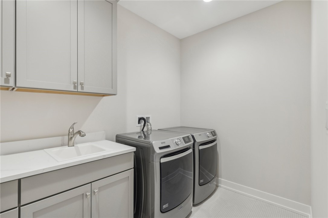 Marshall, Pennsylvania 15090, United States, 7 Bedrooms Bedrooms, ,8 BathroomsBathrooms,Residential,Active,107702