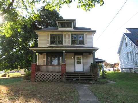 Photo for 525 Deemer Avenue
