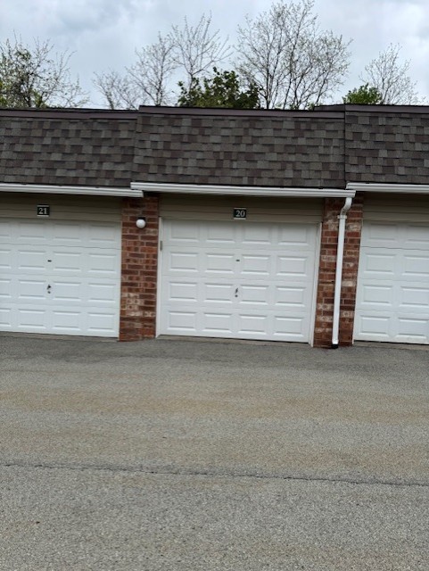 409 Clubhouse Dr