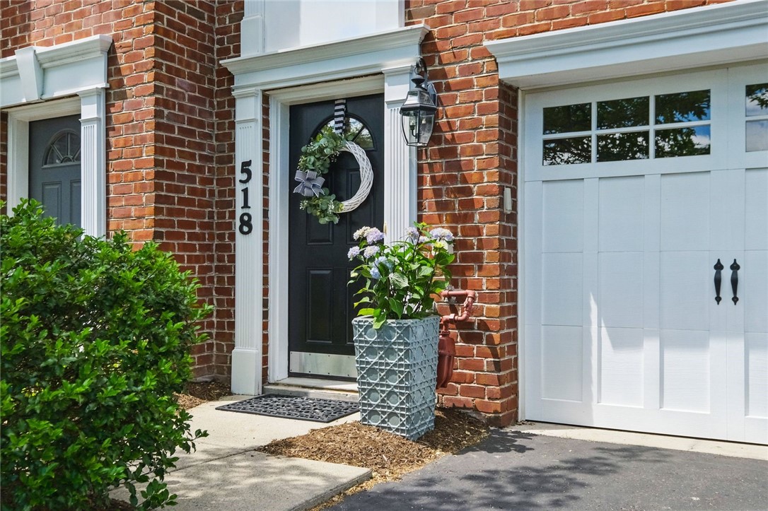 518 Carvine Court