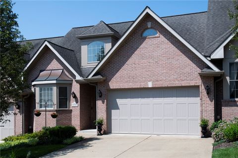 1715 Waterleaf Dr Franklin Park PA 15143