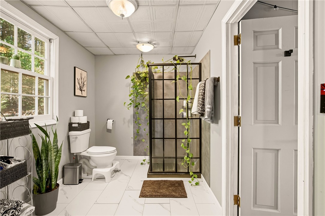 Milford Twp, Pennsylvania 15501, United States, 3 Bedrooms Bedrooms, ,2 BathroomsBathrooms,Residential,Active,227098