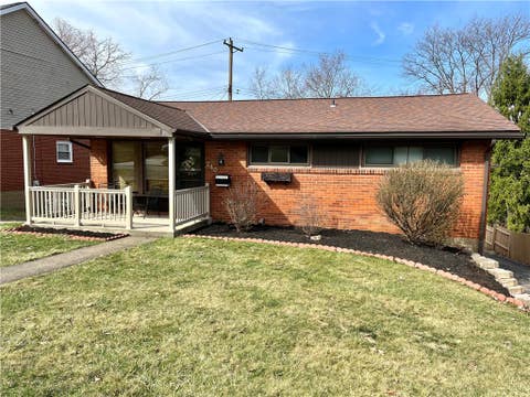 Photo for 240 Cherrydell Dr