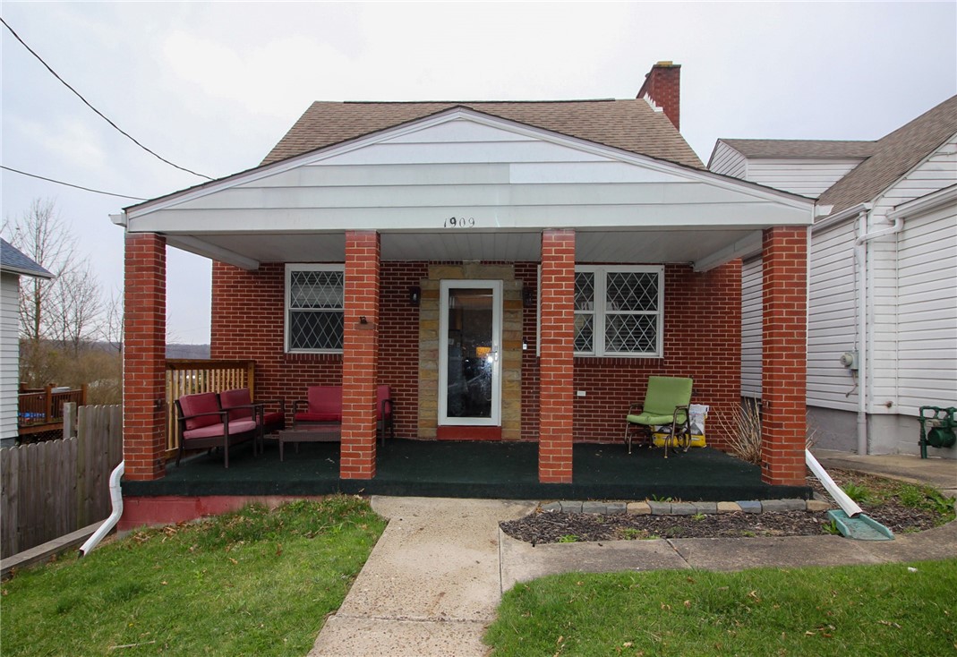 1909 Kimball Ave Ave, New Kensington, Pennsylvania image 1