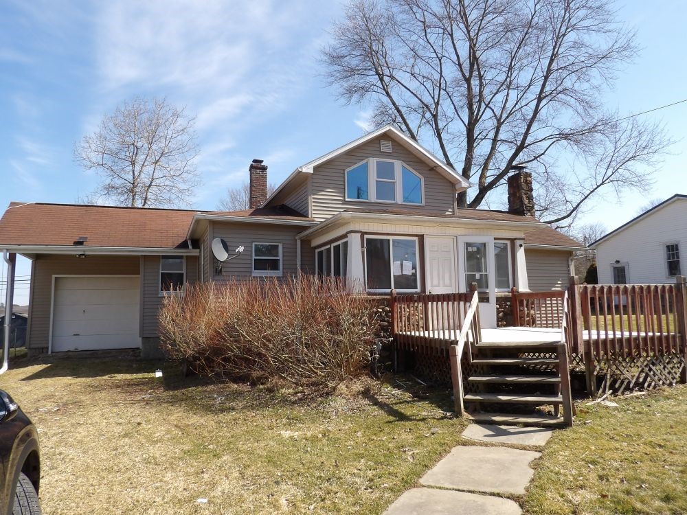 32 Grant St St, Fredonia, Pennsylvania image 1