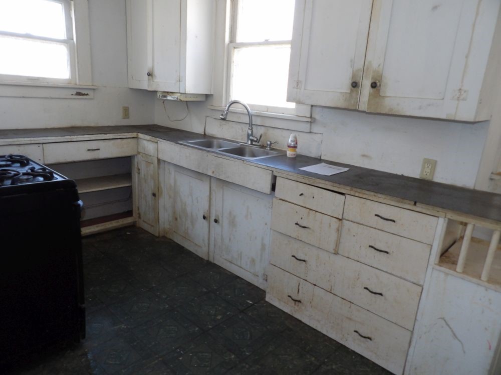 32 Grant St St, Fredonia, Pennsylvania image 2