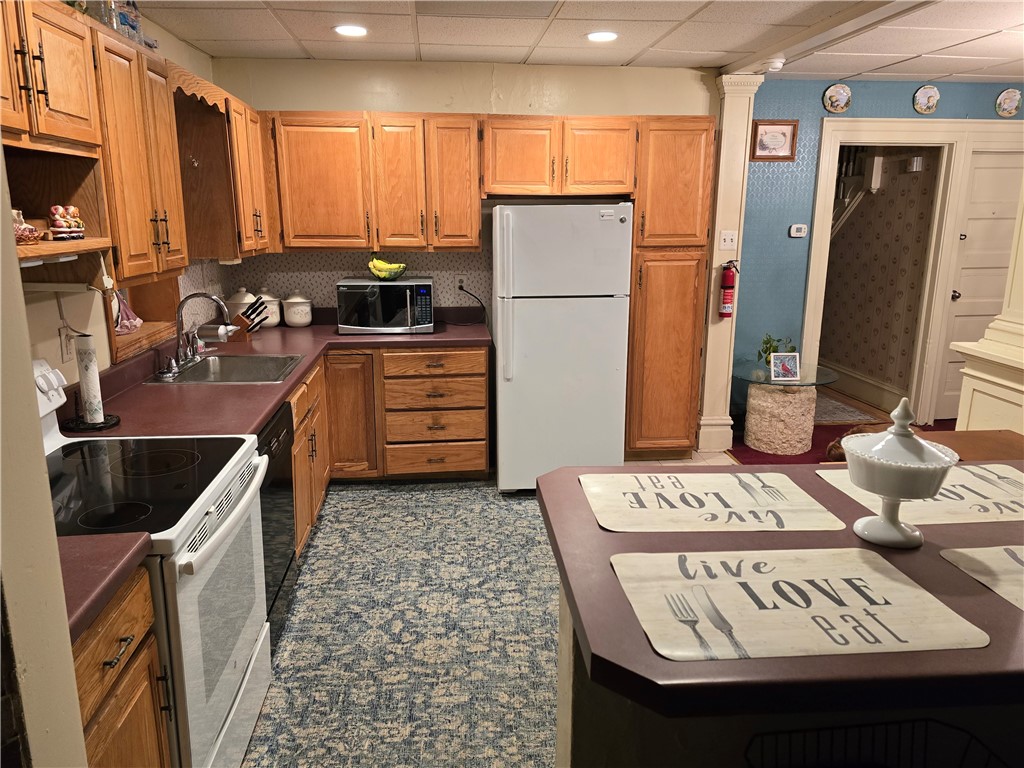 122 & 130 Murray Ave