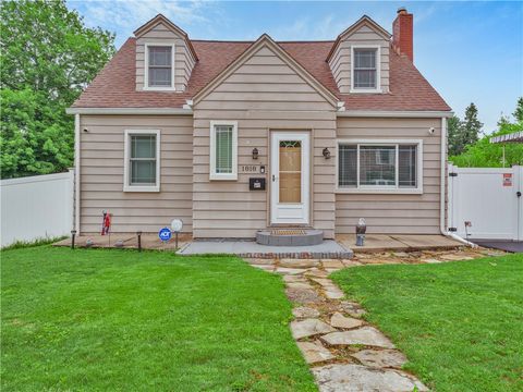 Photo of 1818 Filmore St, Aliquippa, PA 15001 (MLS # 1762404)