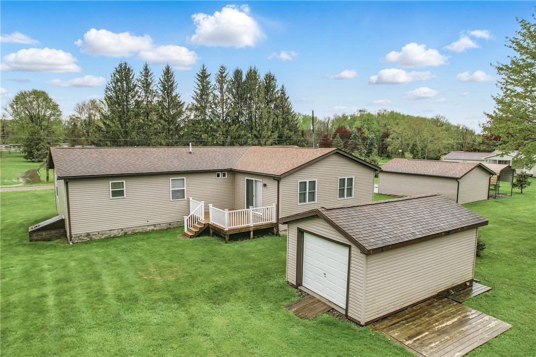 Shenango-Cra, Pennsylvania 16134, United States, 3 Bedrooms Bedrooms, ,2 BathroomsBathrooms,Residential,Contingent,124331