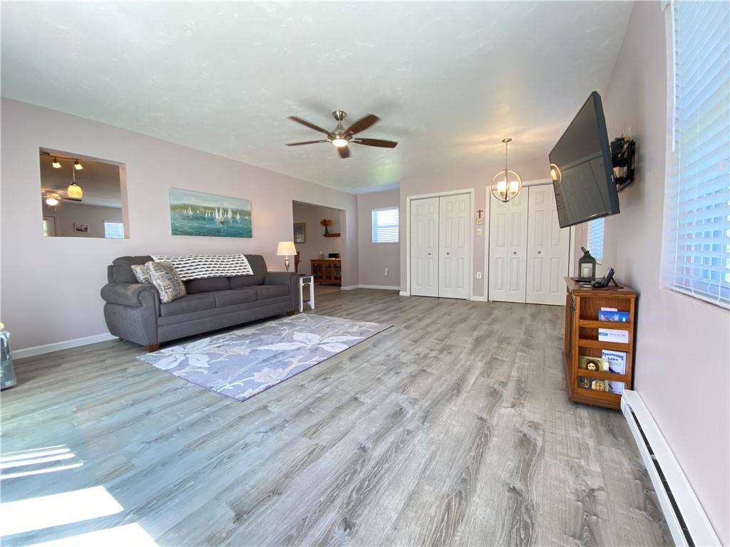 Shenango-Cra, Pennsylvania 16134, United States, 3 Bedrooms Bedrooms, ,2 BathroomsBathrooms,Residential,Contingent,124331