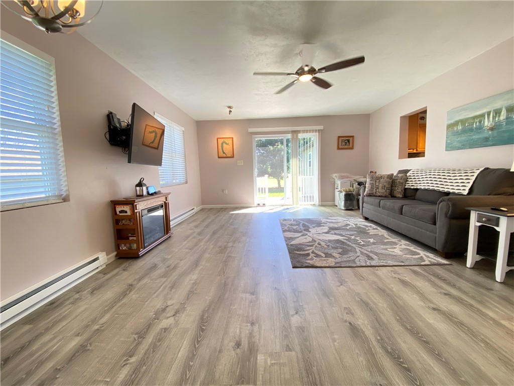 Shenango-Cra, Pennsylvania 16134, United States, 3 Bedrooms Bedrooms, ,2 BathroomsBathrooms,Residential,Contingent,124331