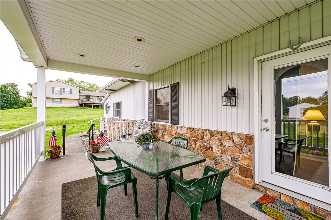 Derry Twp, Pennsylvania 15627, United States, 3 Bedrooms Bedrooms, ,2 BathroomsBathrooms,Residential,Pending,132838