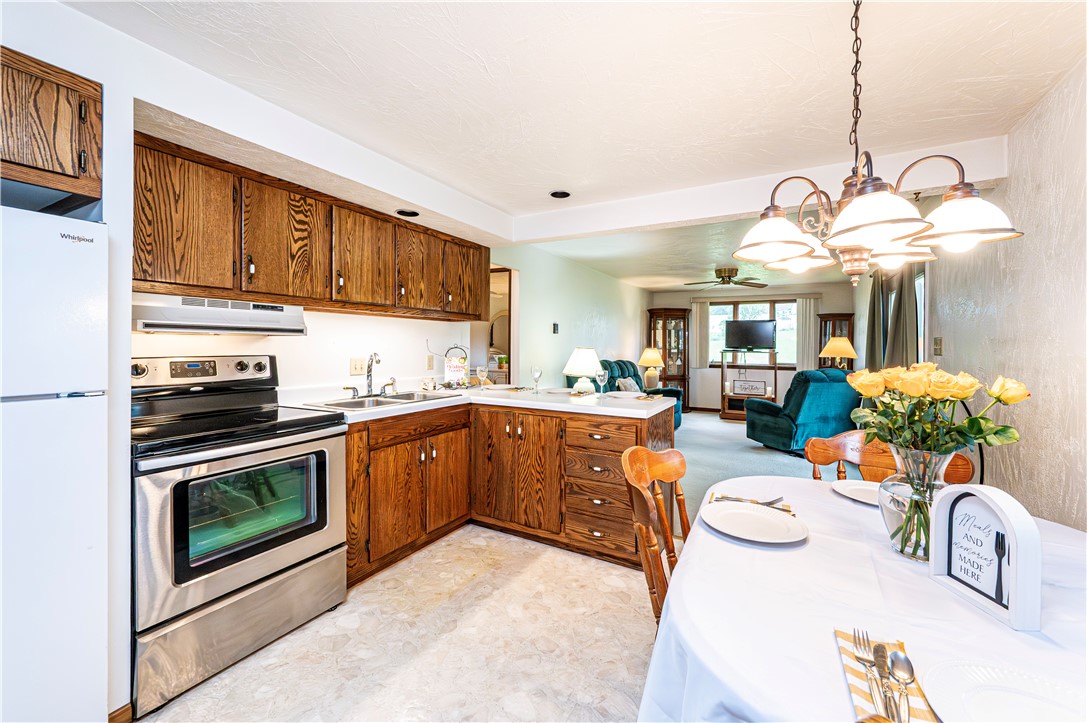 Derry Twp, Pennsylvania 15627, United States, 3 Bedrooms Bedrooms, ,2 BathroomsBathrooms,Residential,Pending,132838