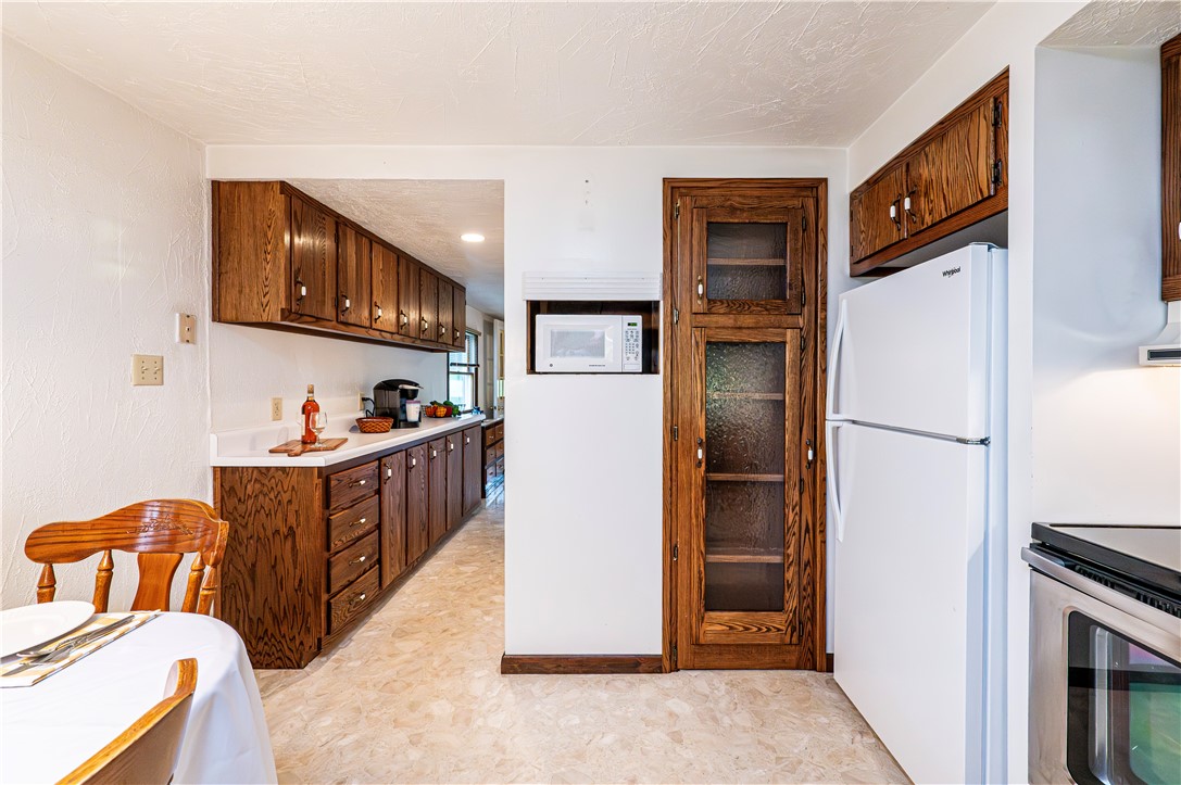 Derry Twp, Pennsylvania 15627, United States, 3 Bedrooms Bedrooms, ,2 BathroomsBathrooms,Residential,Pending,132838