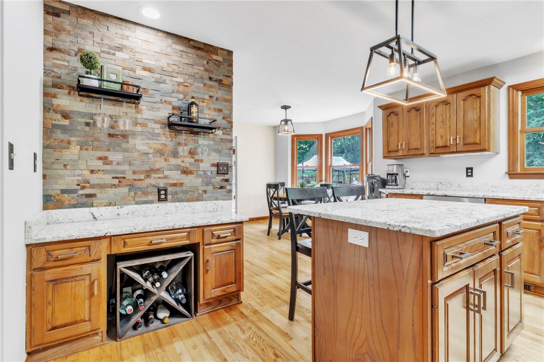 Cranberry Twp, Pennsylvania 16066, United States, 4 Bedrooms Bedrooms, ,3 BathroomsBathrooms,Residential,Pending,180184