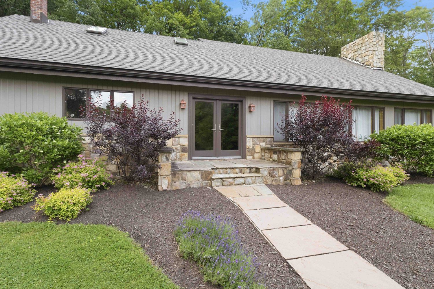 129 Chestnut Hill Lane