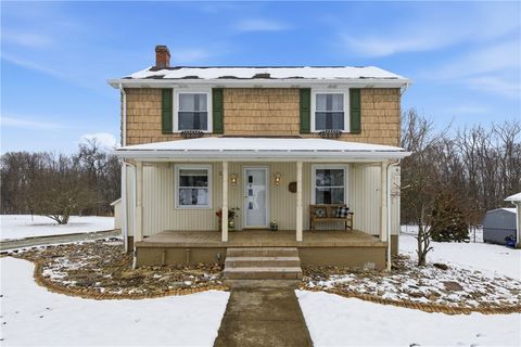 Photo of 234 Reynolds St, Hutchinson, PA 15640 (MLS # 1733108)