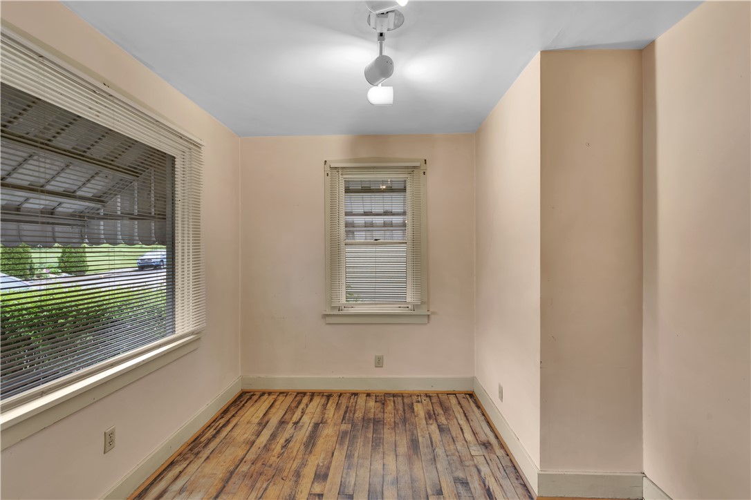 720 Sellers Ave, Jeannette, Pennsylvania image 8