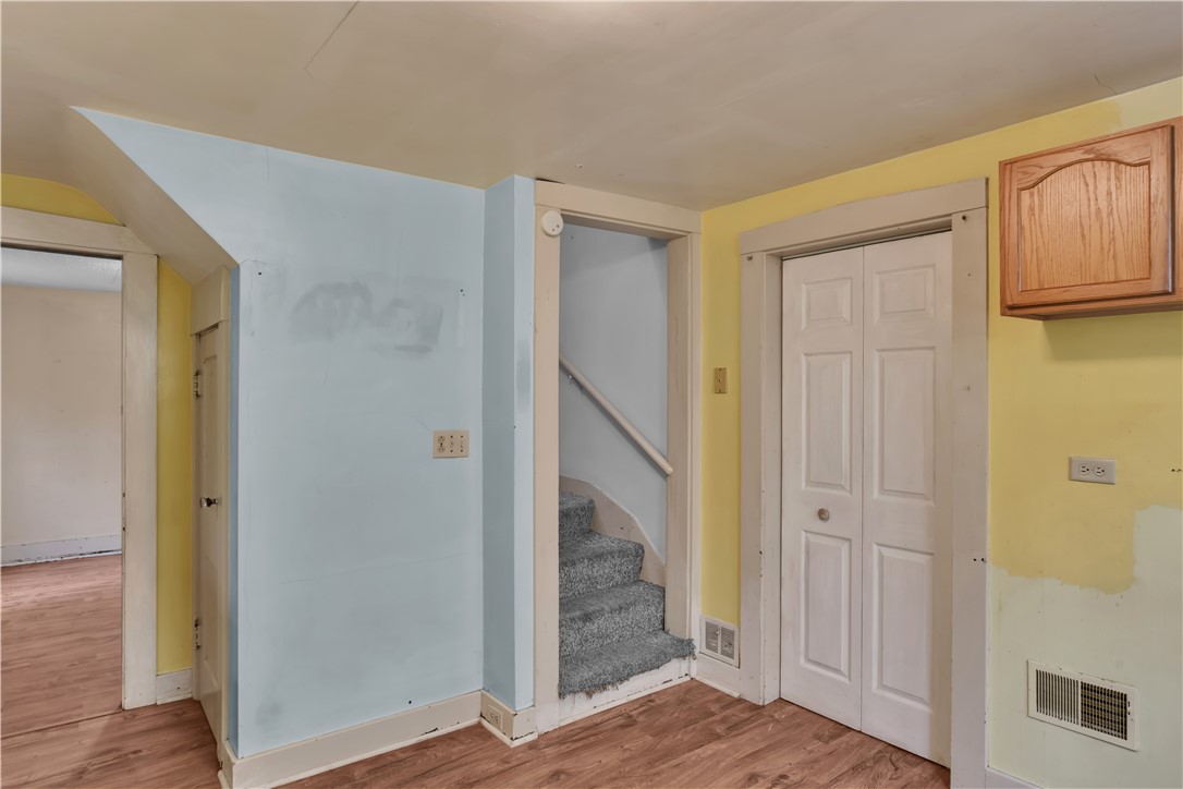 720 Sellers Ave, Jeannette, Pennsylvania image 18
