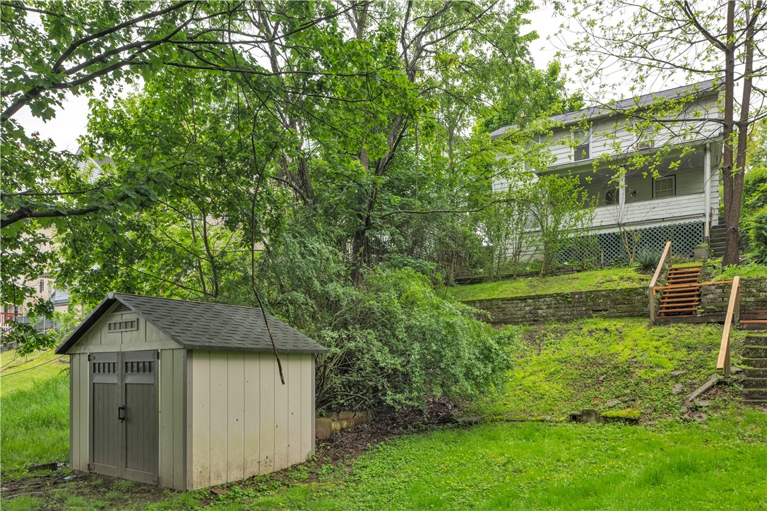720 Sellers Ave, Jeannette, Pennsylvania image 29
