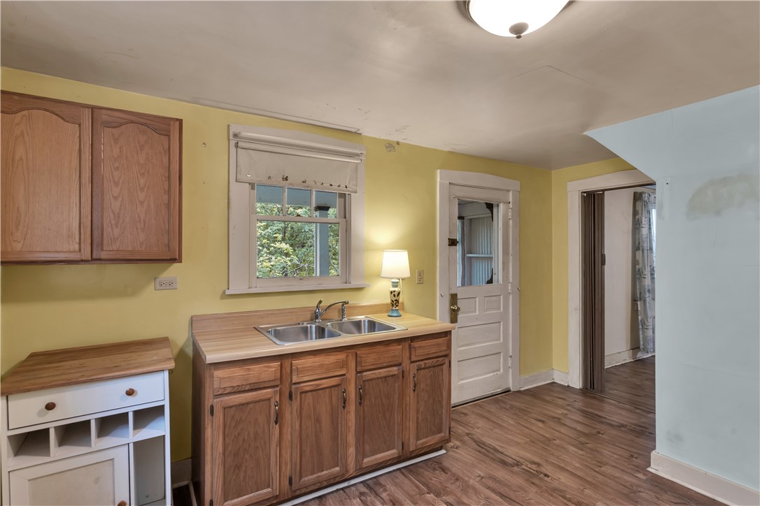 720 Sellers Ave, Jeannette, Pennsylvania image 15