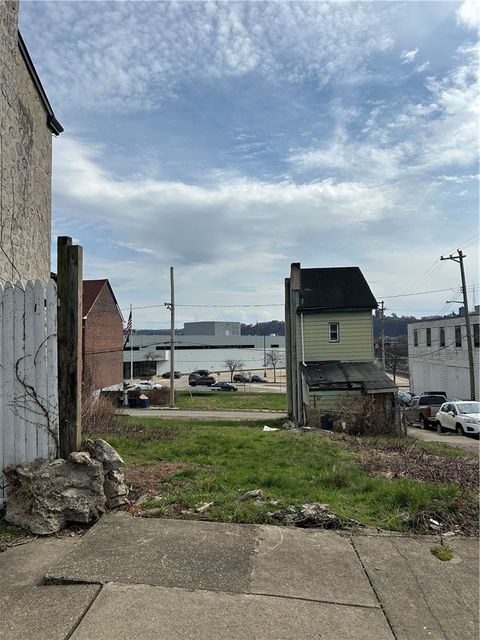 Photo of 0 Kirkbride, Pittsburgh, PA 15212 (MLS # 1746109)