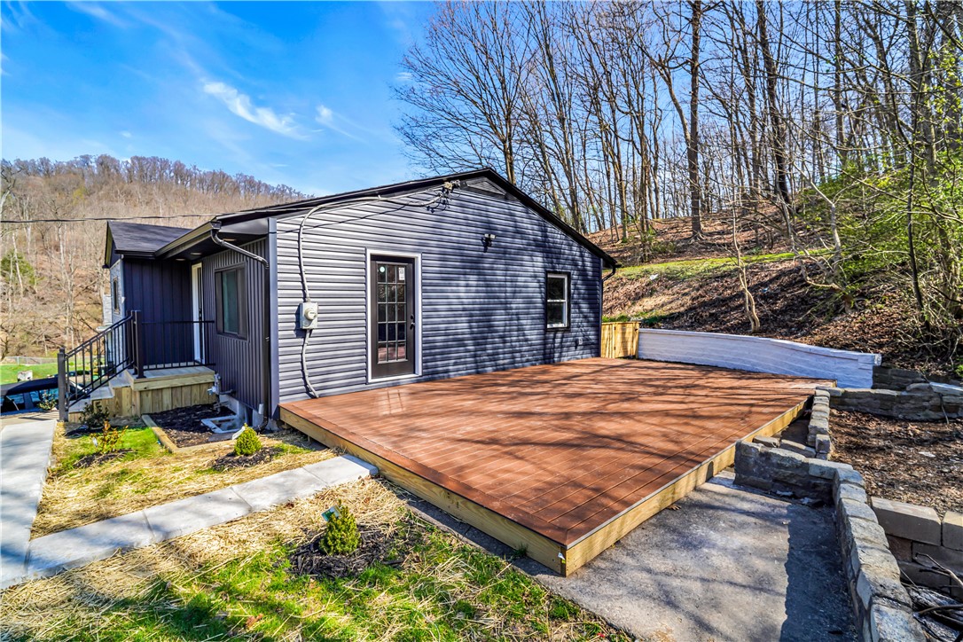 757 Old Narrows Run Rd