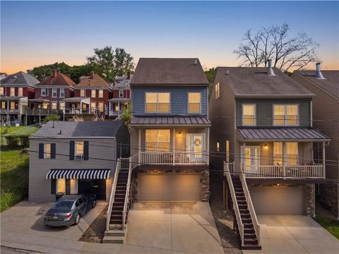 Photo of 351 Woodruff St, Pittsburgh, PA 15211 (MLS # 1752640)