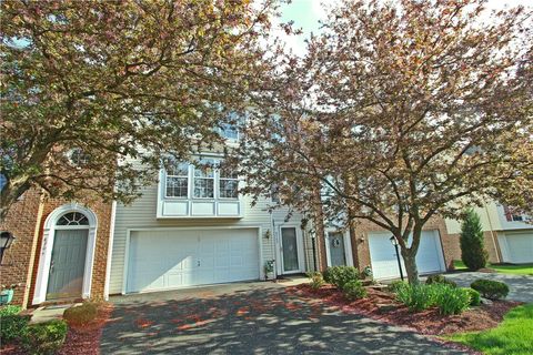 8705 Lost Valley Dr 705 Adams Twp PA 16046
