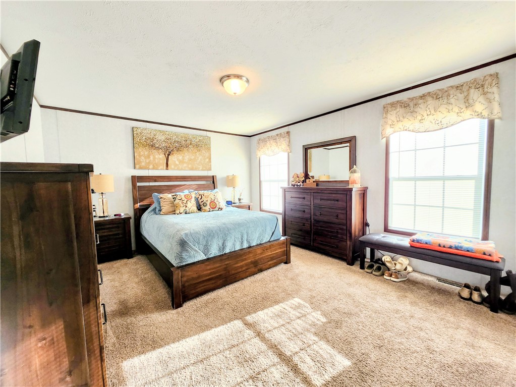 Derry Boro, Pennsylvania 15627, United States, 3 Bedrooms Bedrooms, ,2 BathroomsBathrooms,Residential,Active,231827