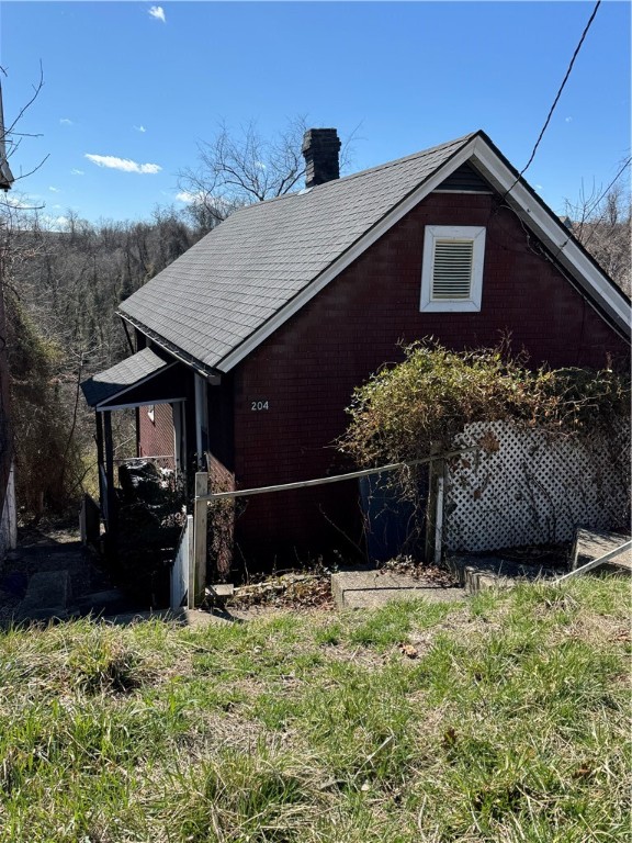 204 Waddell Ave, Clairton, Pennsylvania image 2