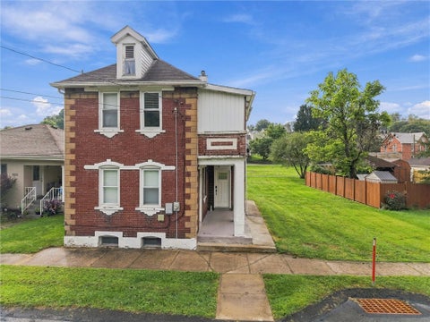 Homes For Sale - 303 1st Avenue Ave<br/> Hyde Park, PA 15641