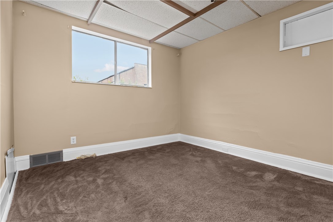 551 Glenwood Ave Ave, Ambridge, Pennsylvania image 19