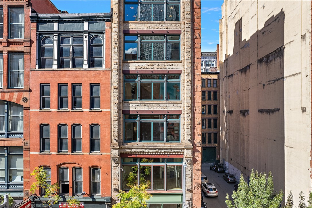 915 Liberty Avenue 401