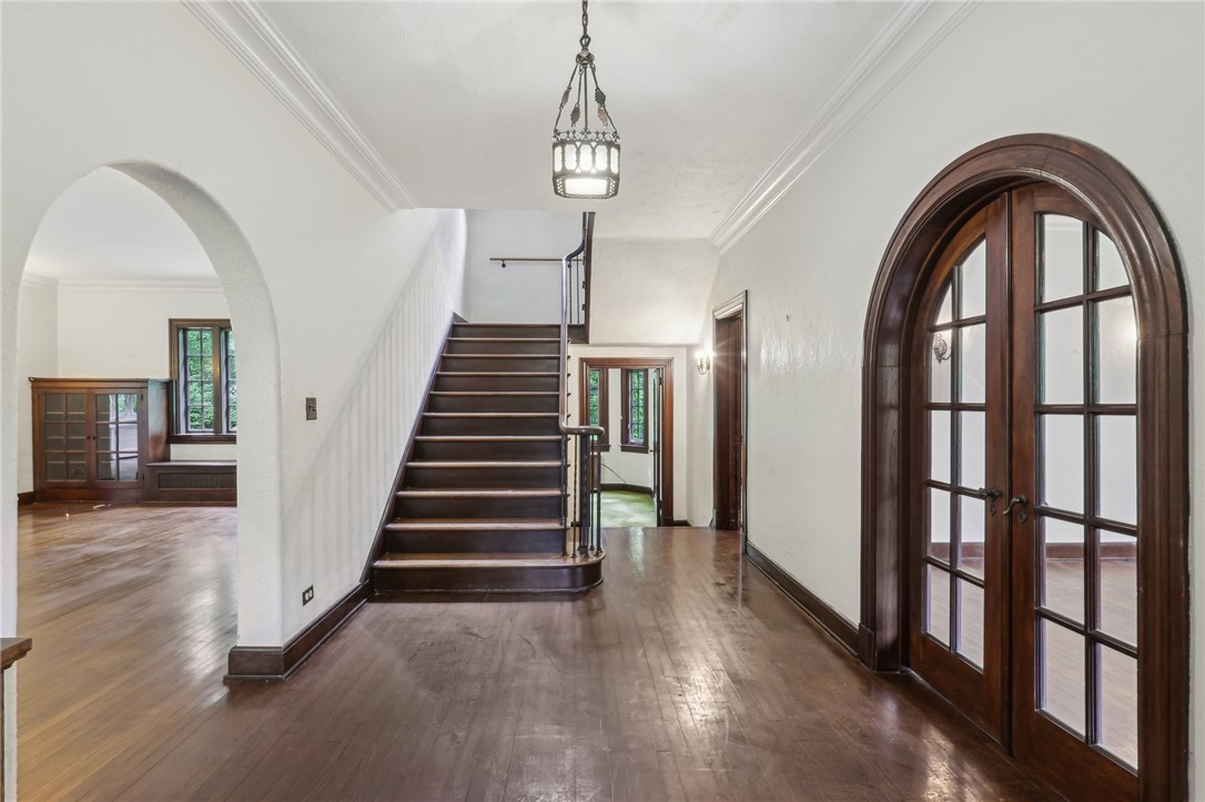 634 W Waldheim Rd