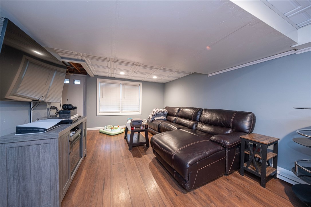 Cranberry Twp, Pennsylvania 16066, United States, 3 Bedrooms Bedrooms, ,2 BathroomsBathrooms,Residential,Active,247142